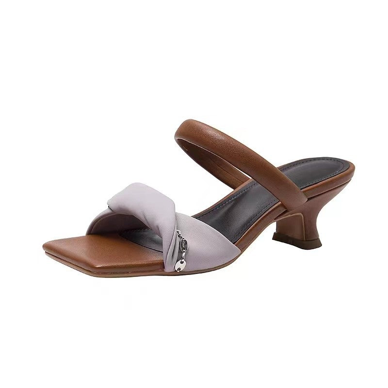 Korean Women's Sandals with Fabric and Chunky Heel (One Pair)